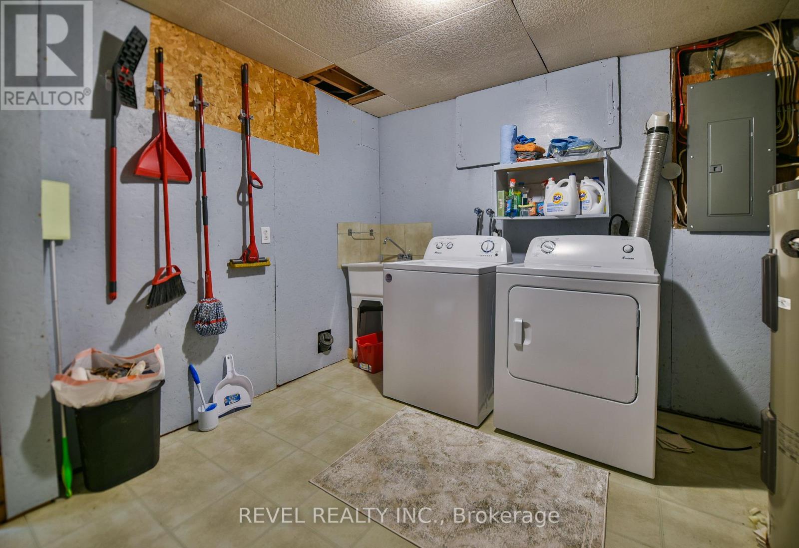978 MUNICIPAL ROAD - 41