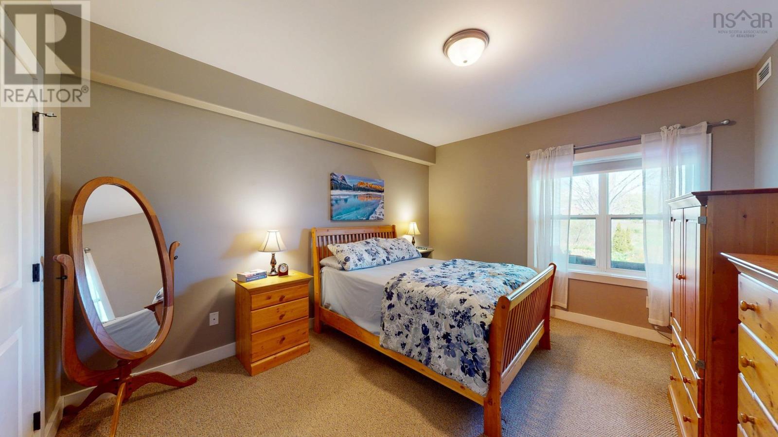 #101 42 Bigelow Street - 31