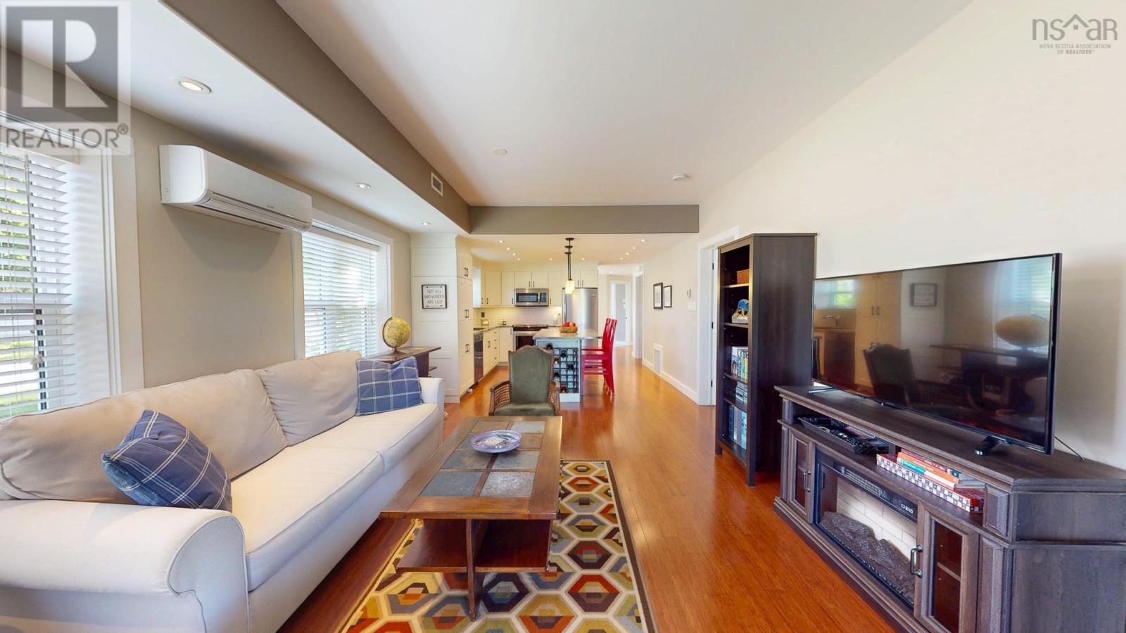 #101 42 Bigelow Street - 27