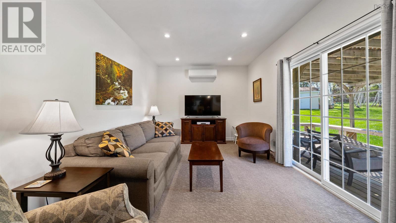 26 Carmichael Court - 27