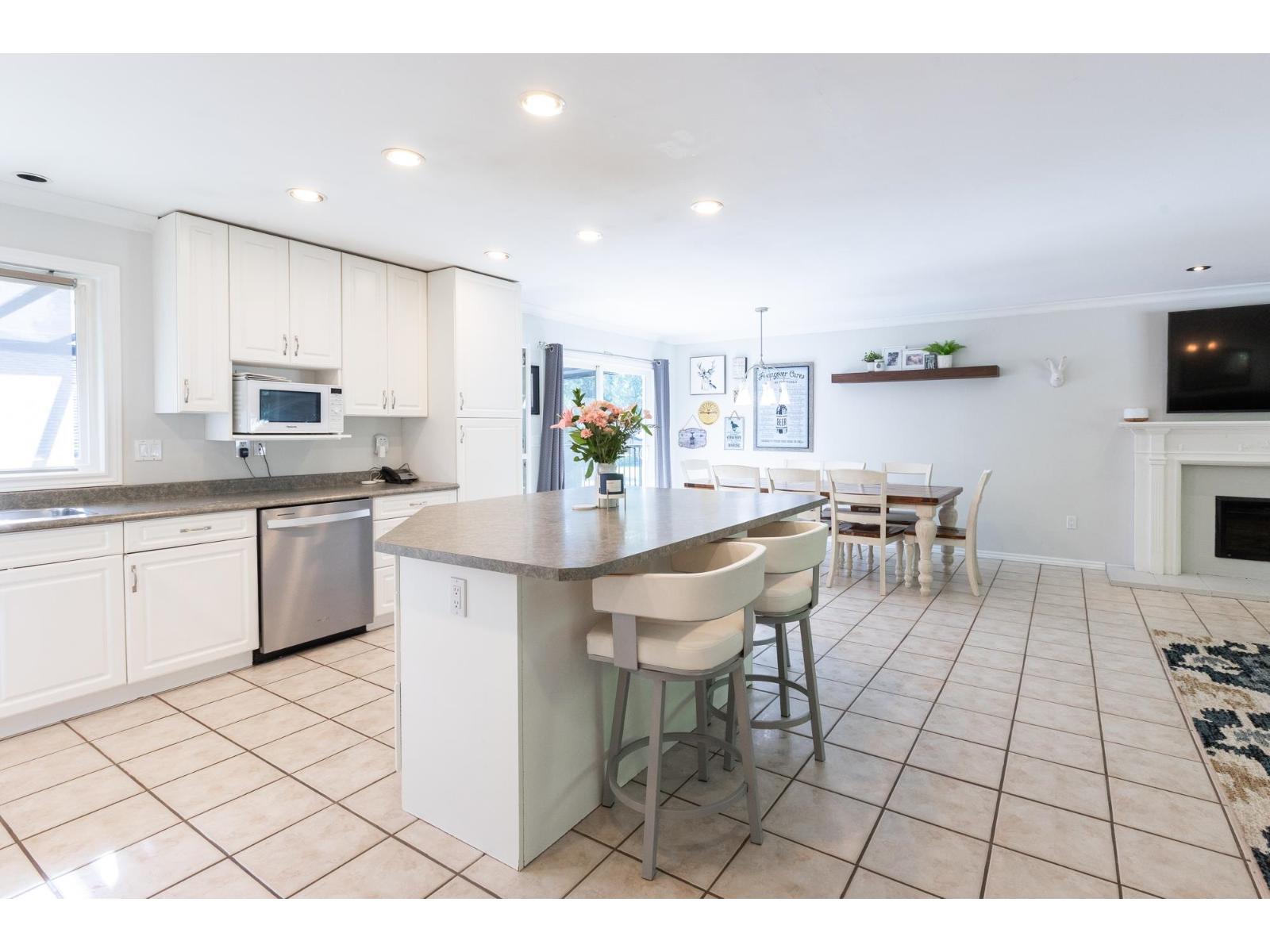 3874 200A STREET, Langley