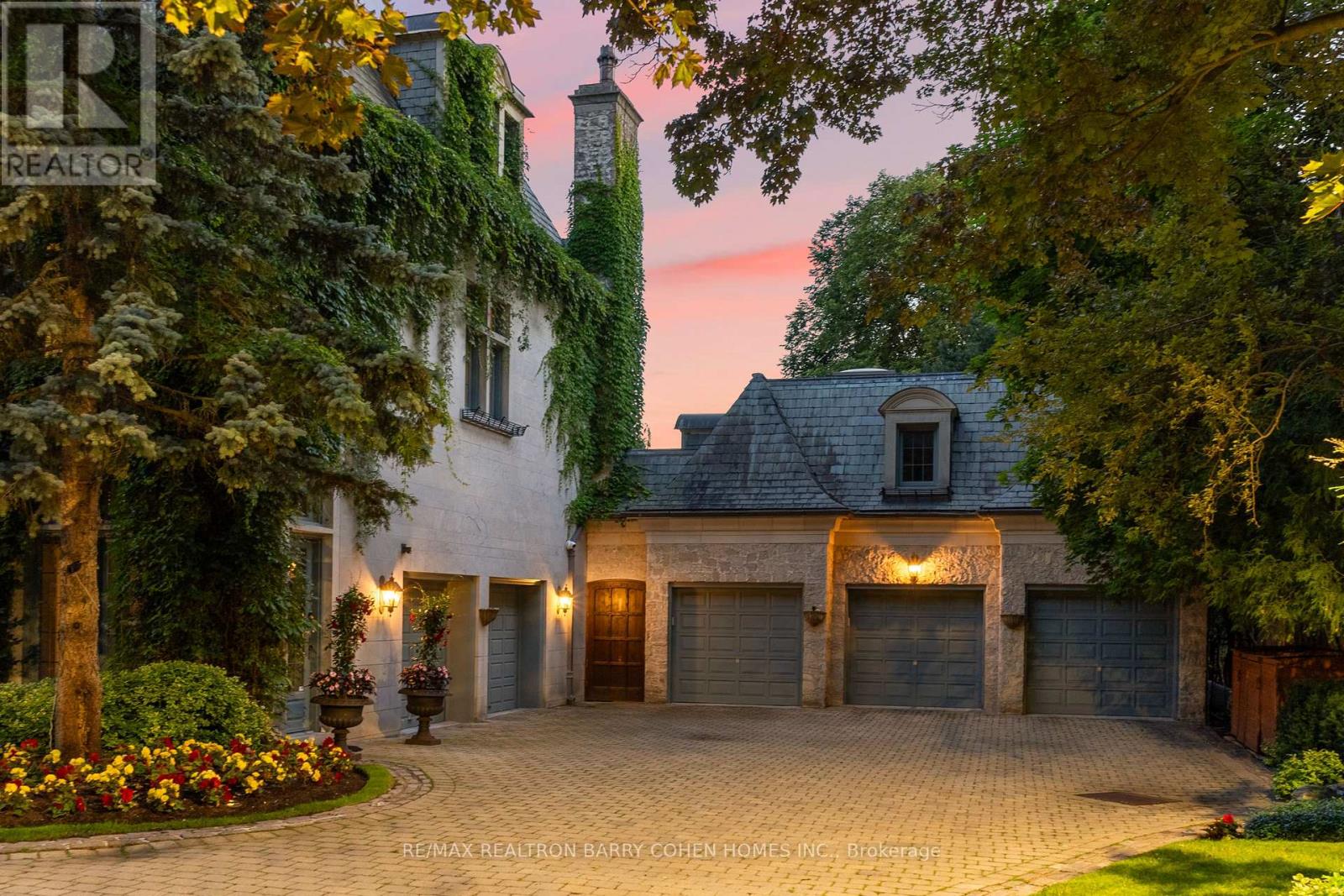 85 THE BRIDLE PATH - 29
