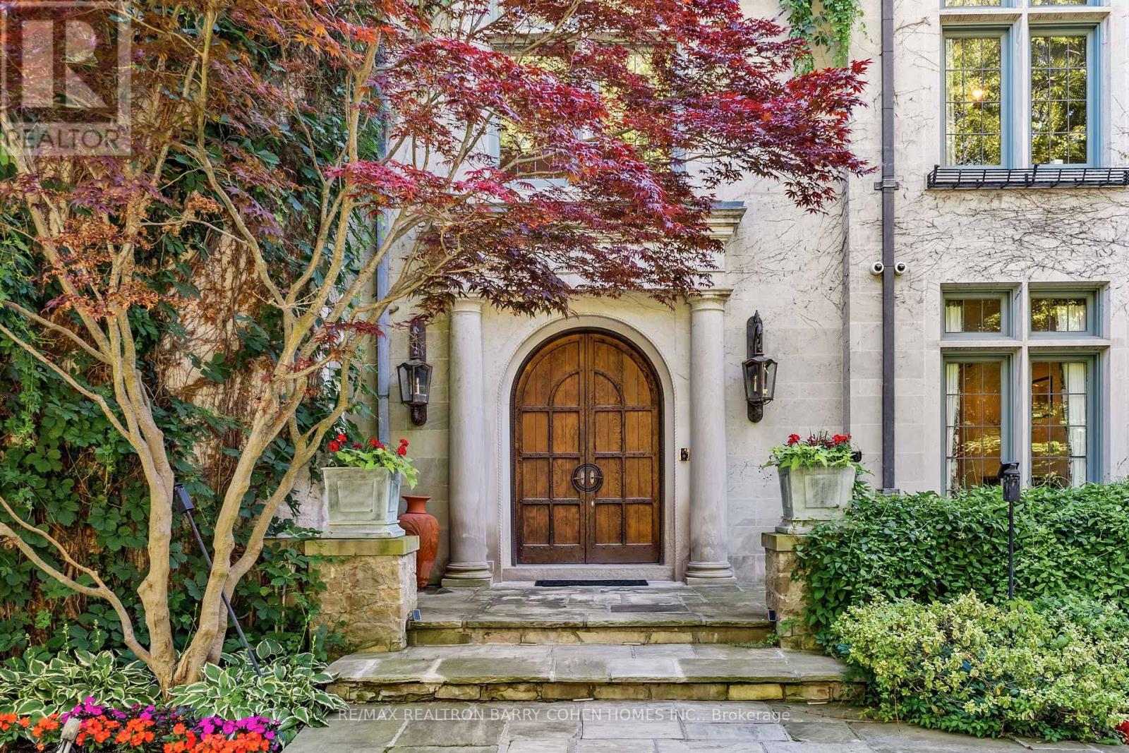 85 THE BRIDLE PATH - 5
