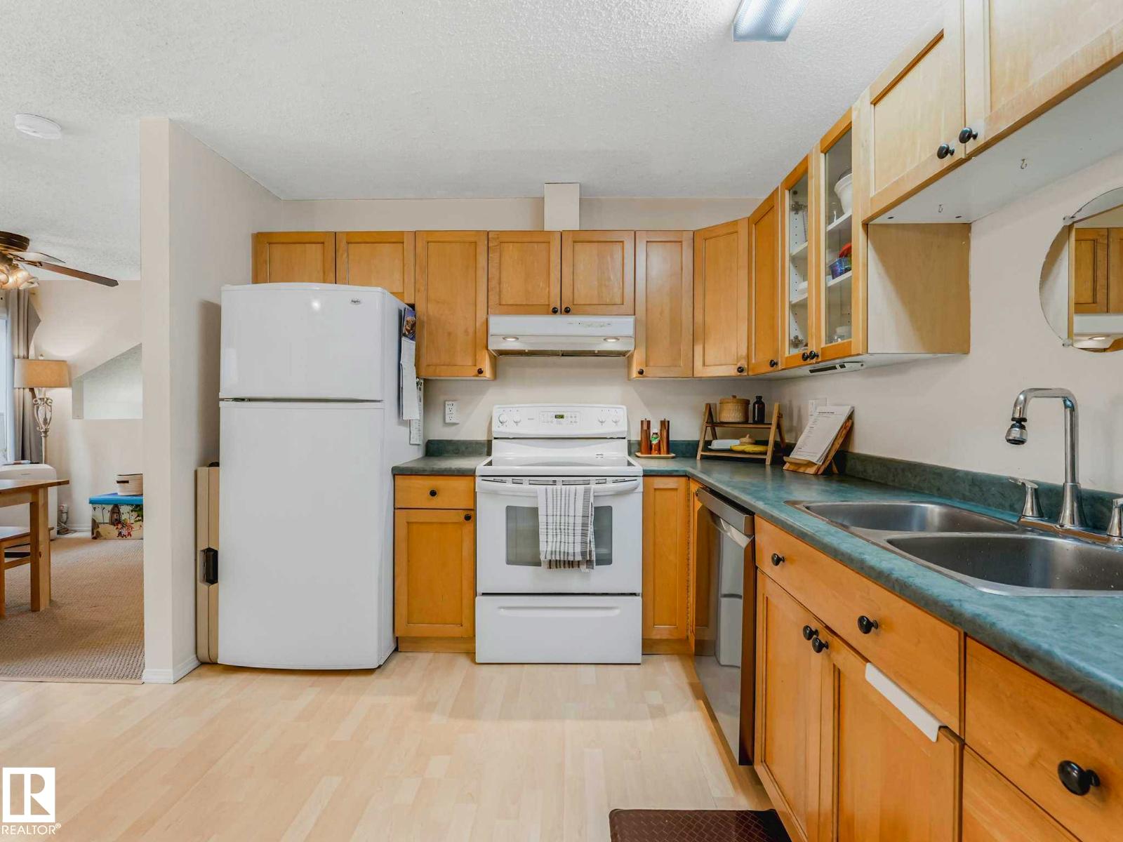 373 KIRKPATRICK CR NW - 19