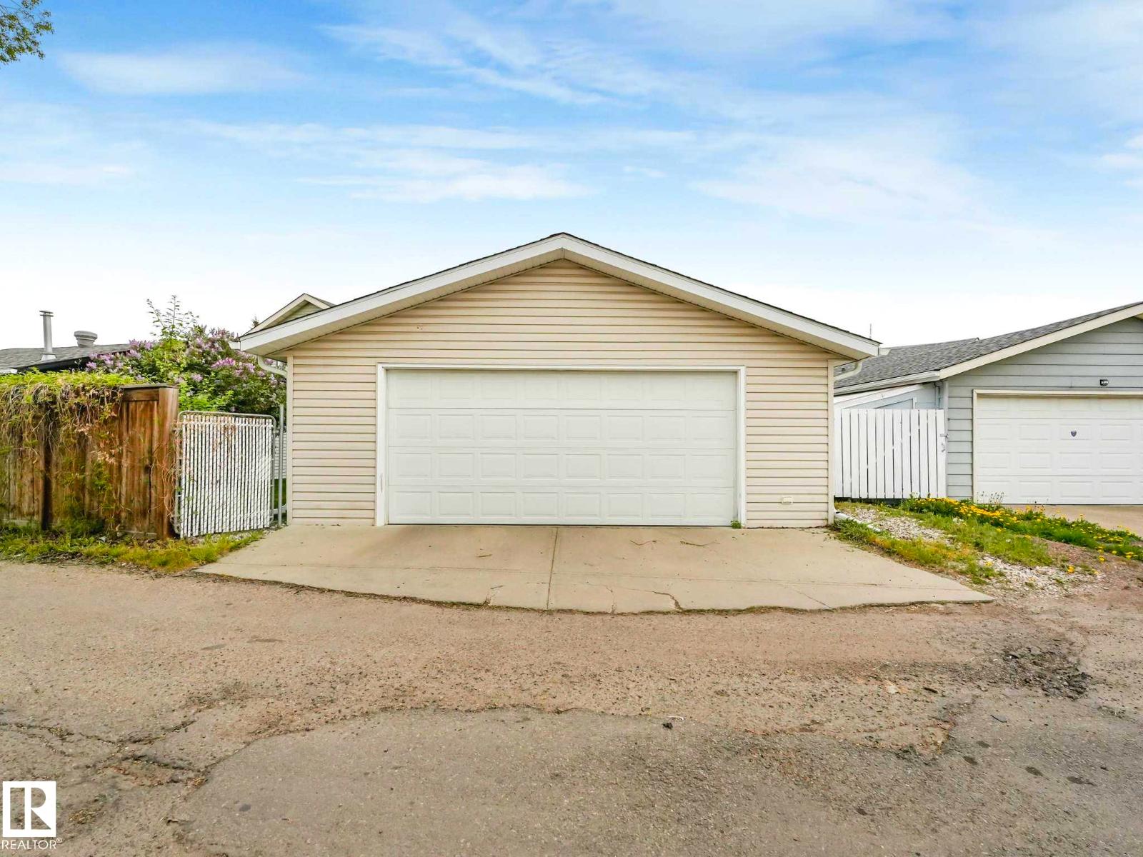 373 KIRKPATRICK CR NW - 4