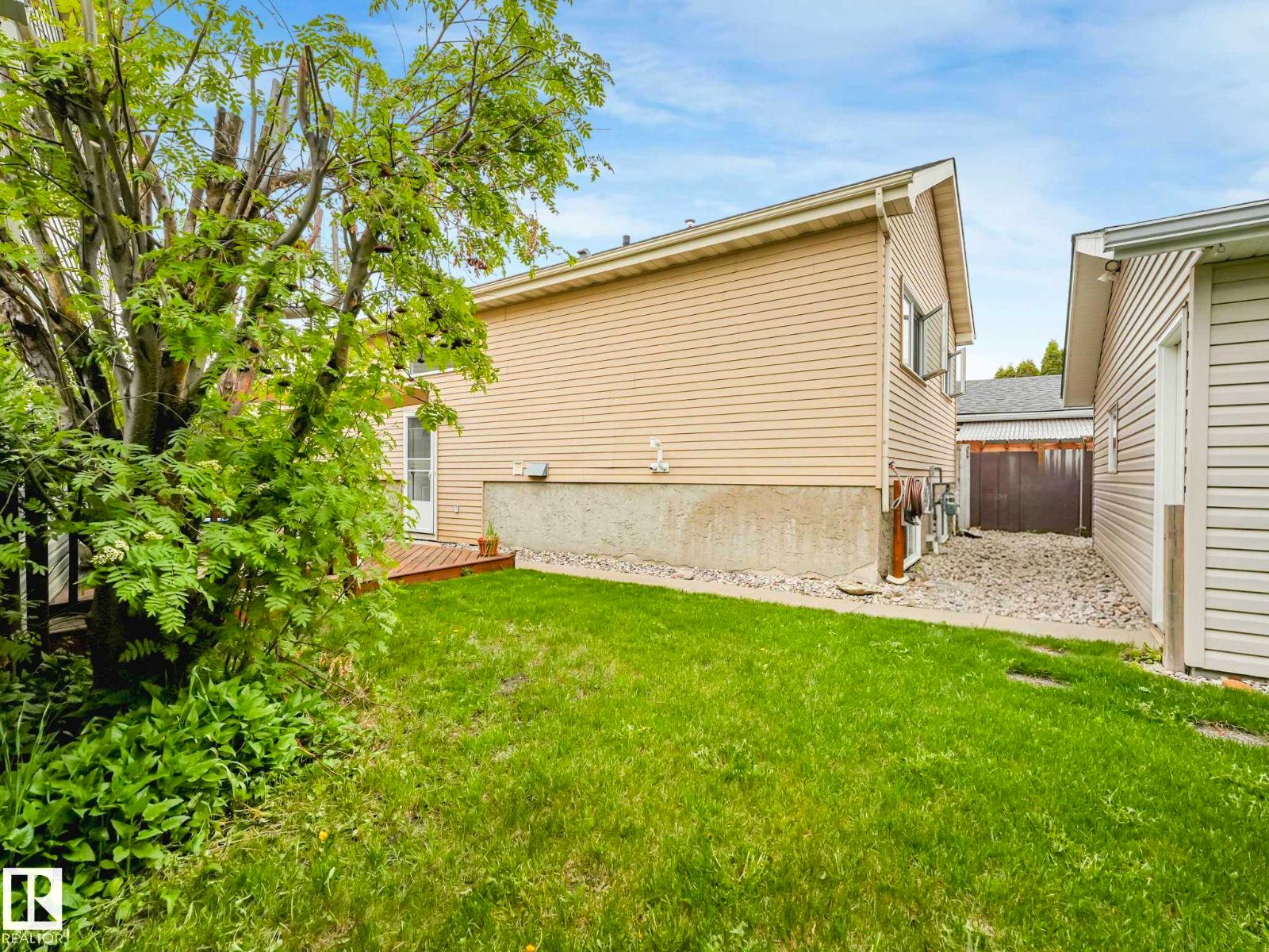 373 KIRKPATRICK CR NW - 43