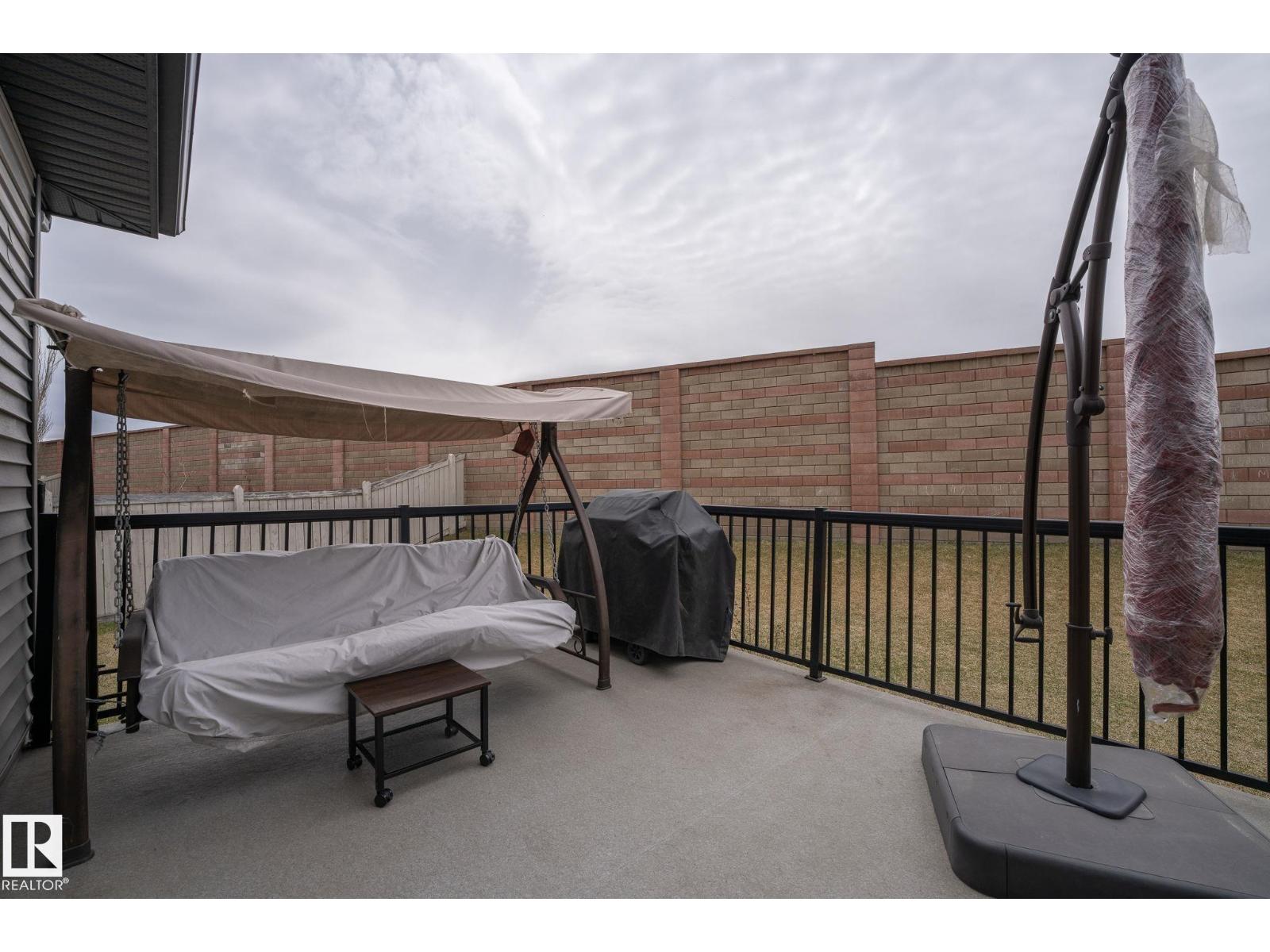 1033 CHAHLEY LN NW - 10
