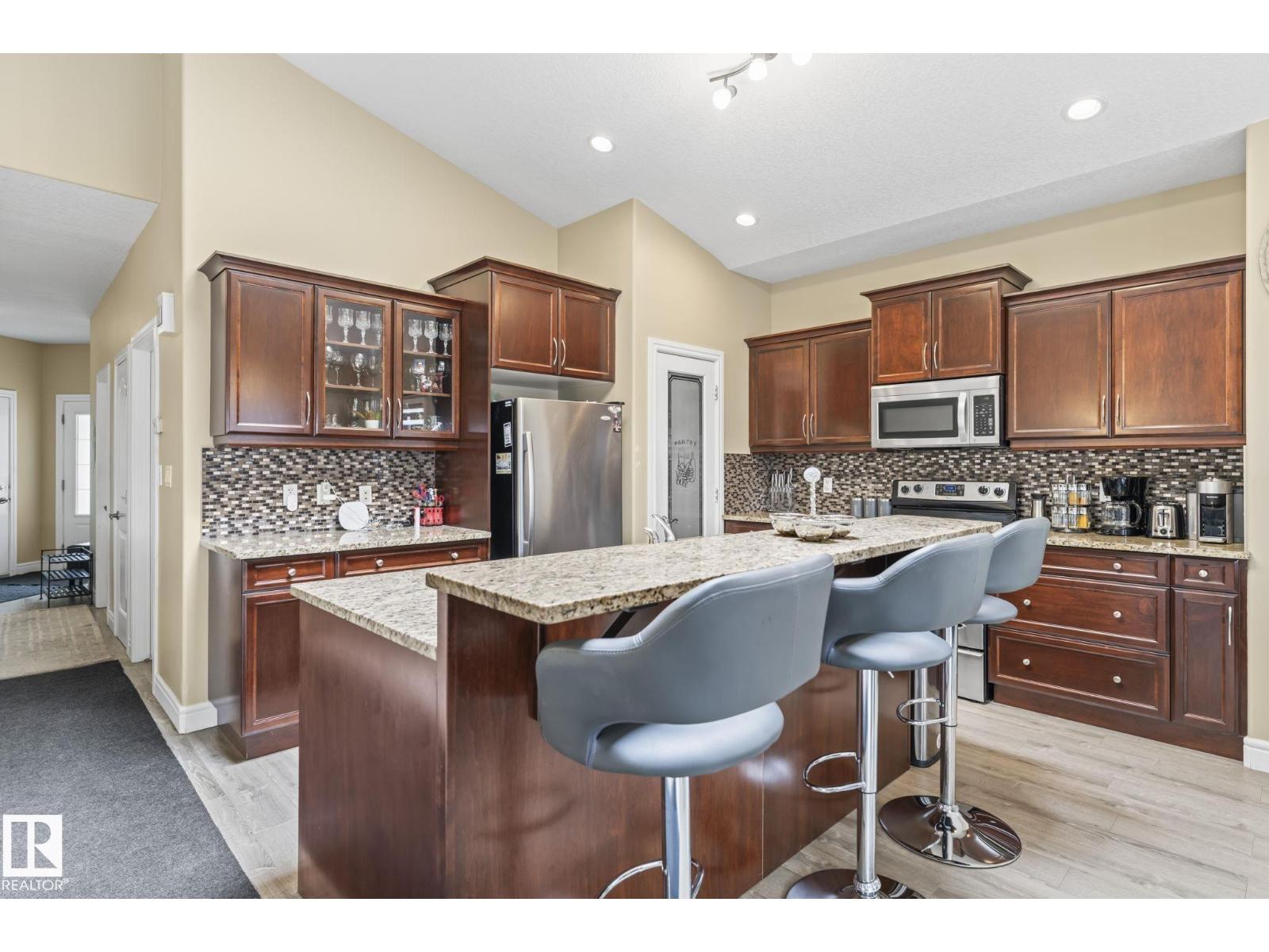1033 CHAHLEY LN NW - 35