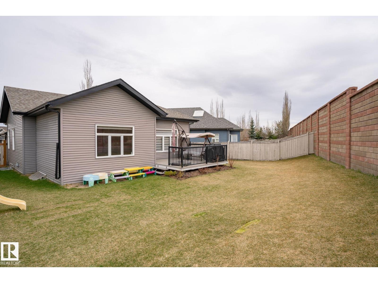 1033 CHAHLEY LN NW - 4