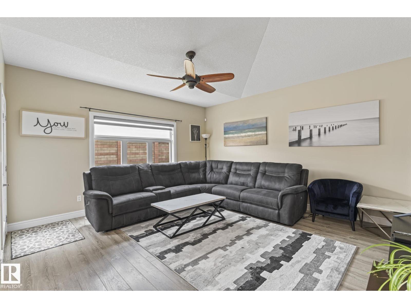 1033 CHAHLEY LN NW - 41