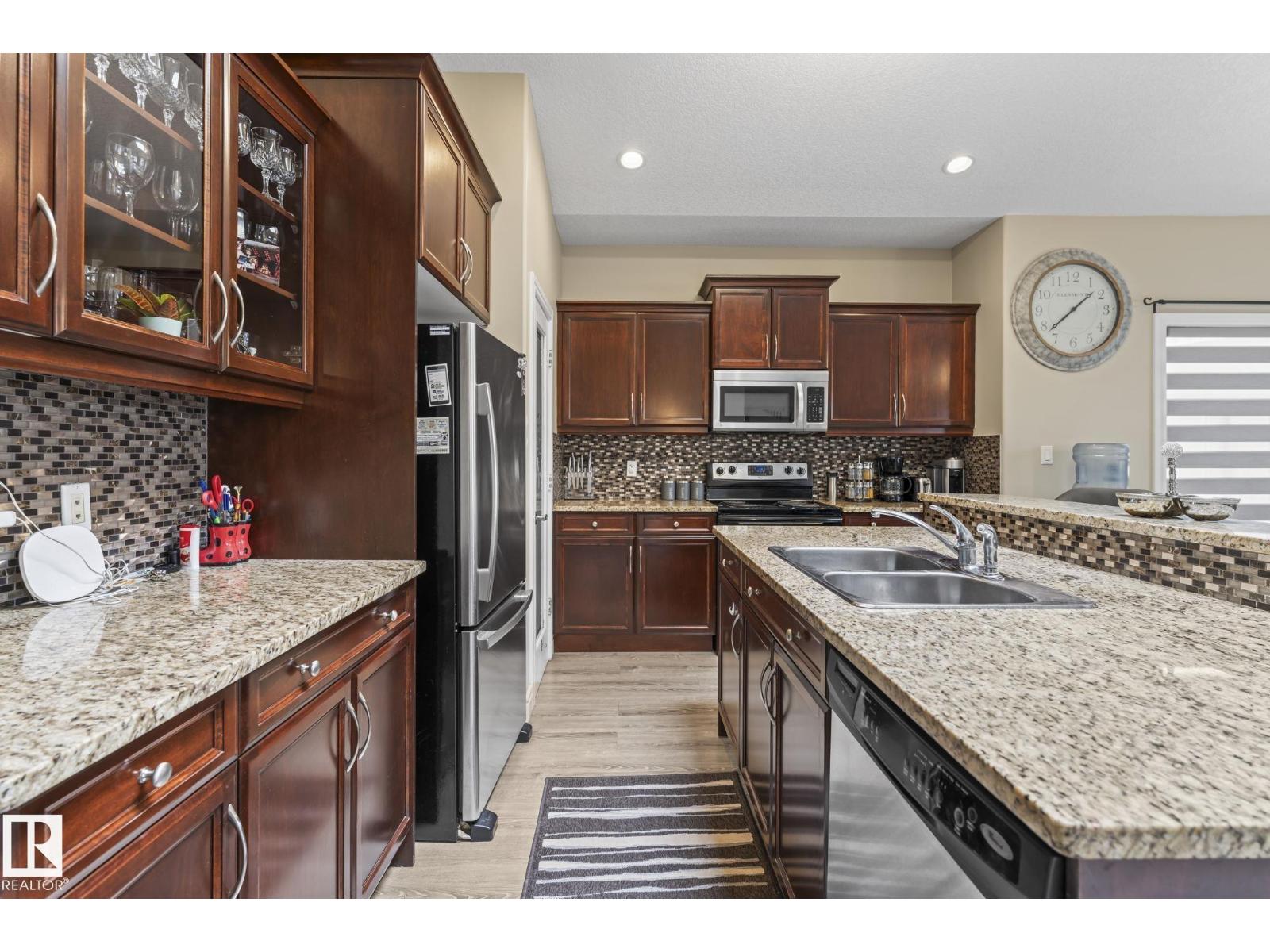 1033 CHAHLEY LN NW - 34