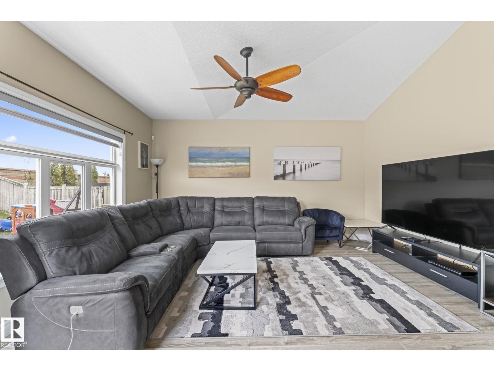 1033 CHAHLEY LN NW - 42