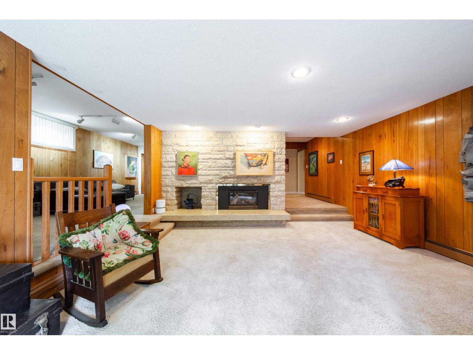 8703 137 ST NW - 56