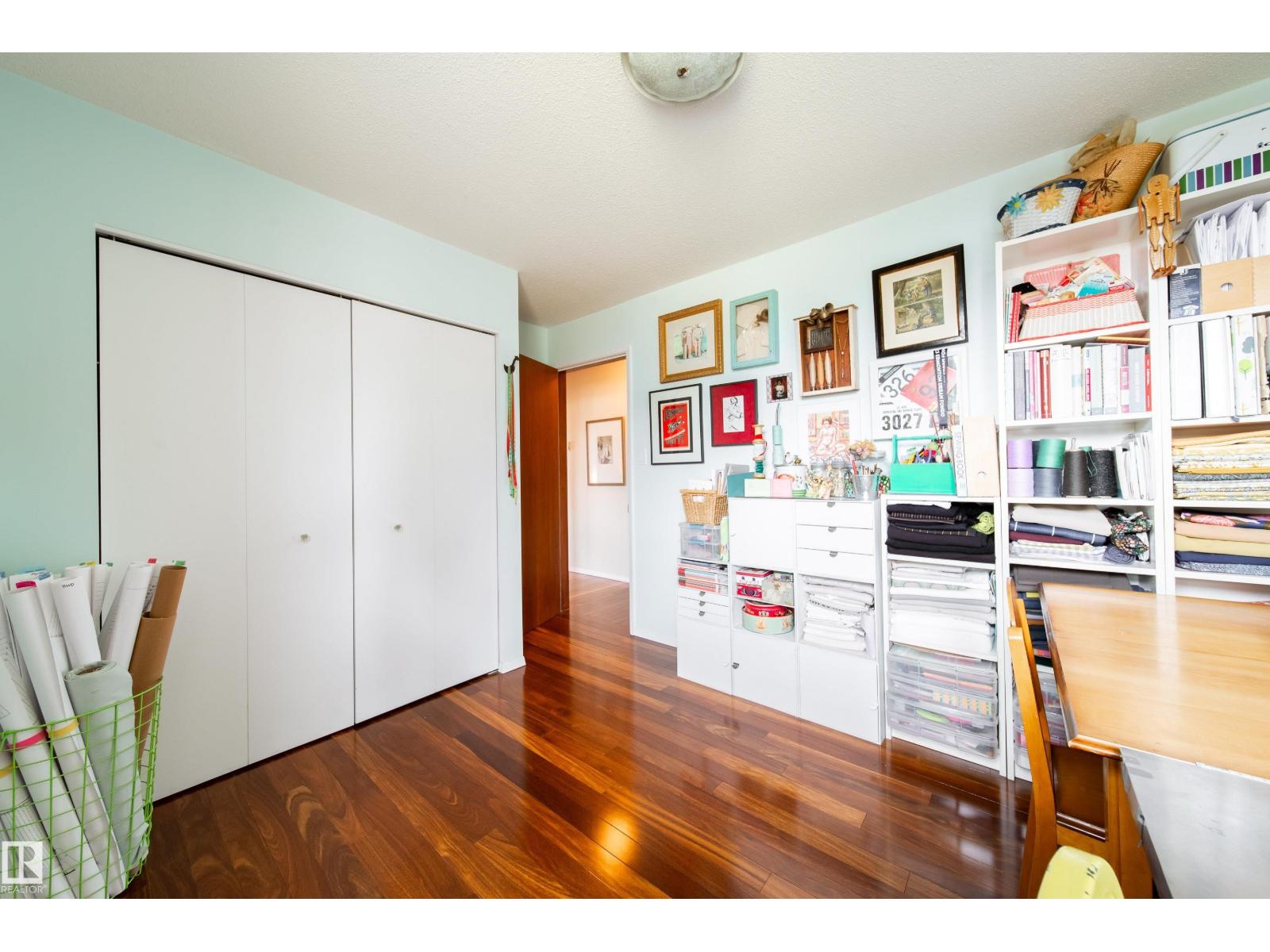 8703 137 ST NW - 49