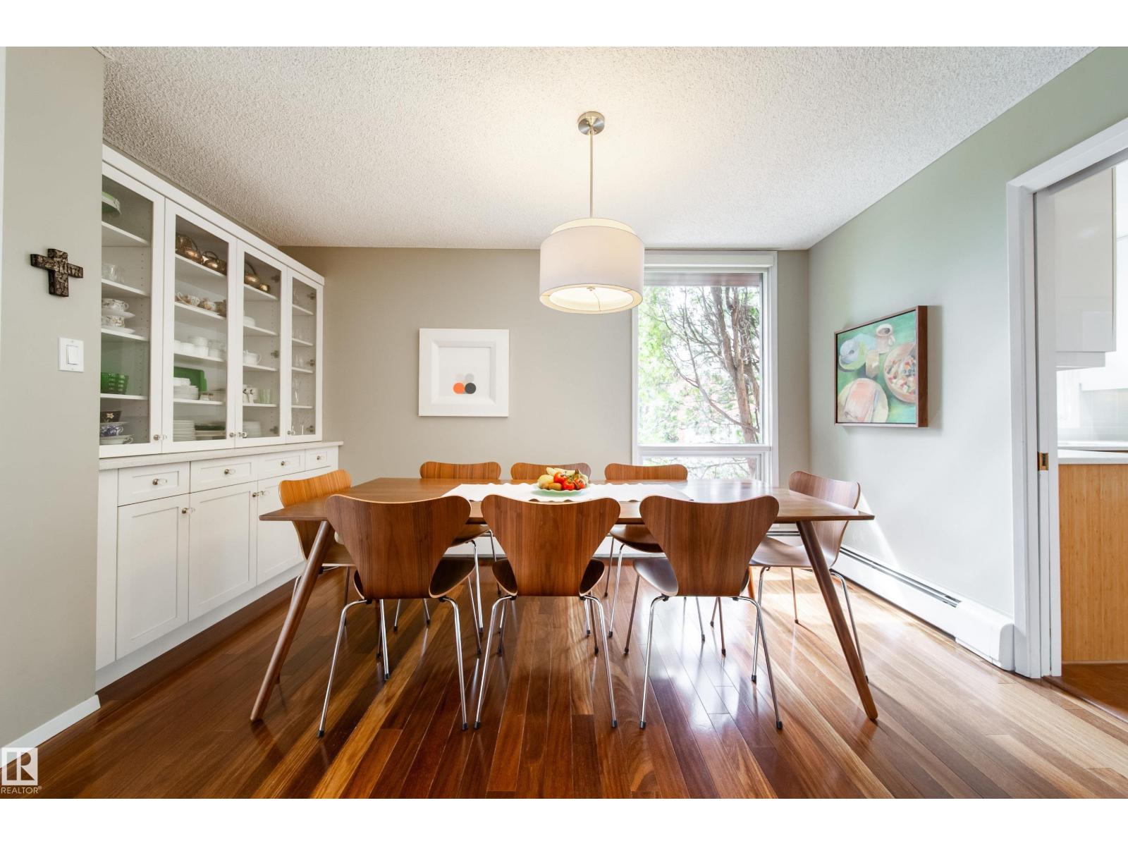 8703 137 ST NW - 17