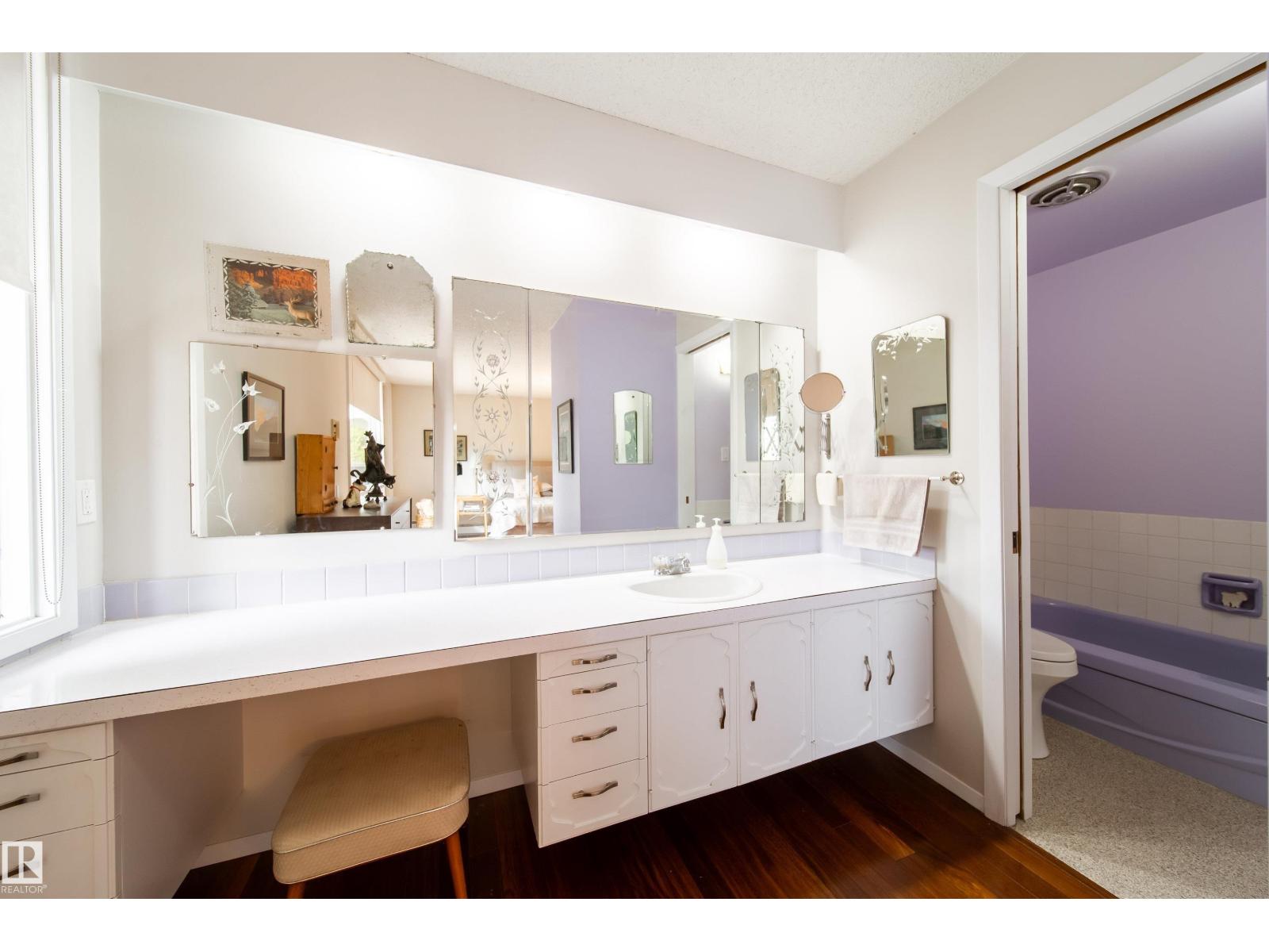 8703 137 ST NW - 41
