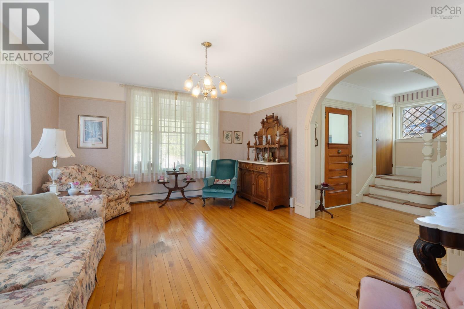 374 Main Street - 15