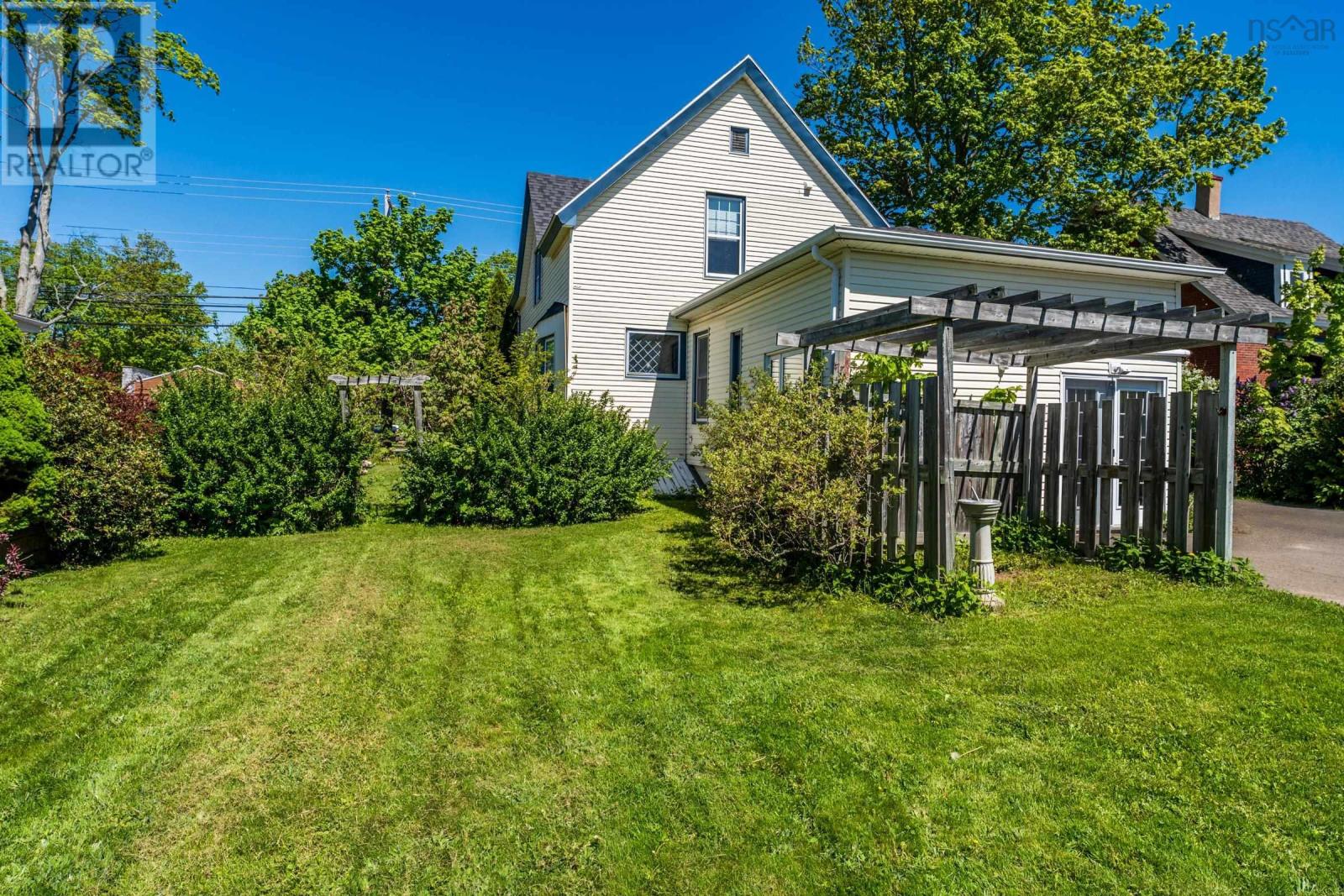 374 Main Street - 39