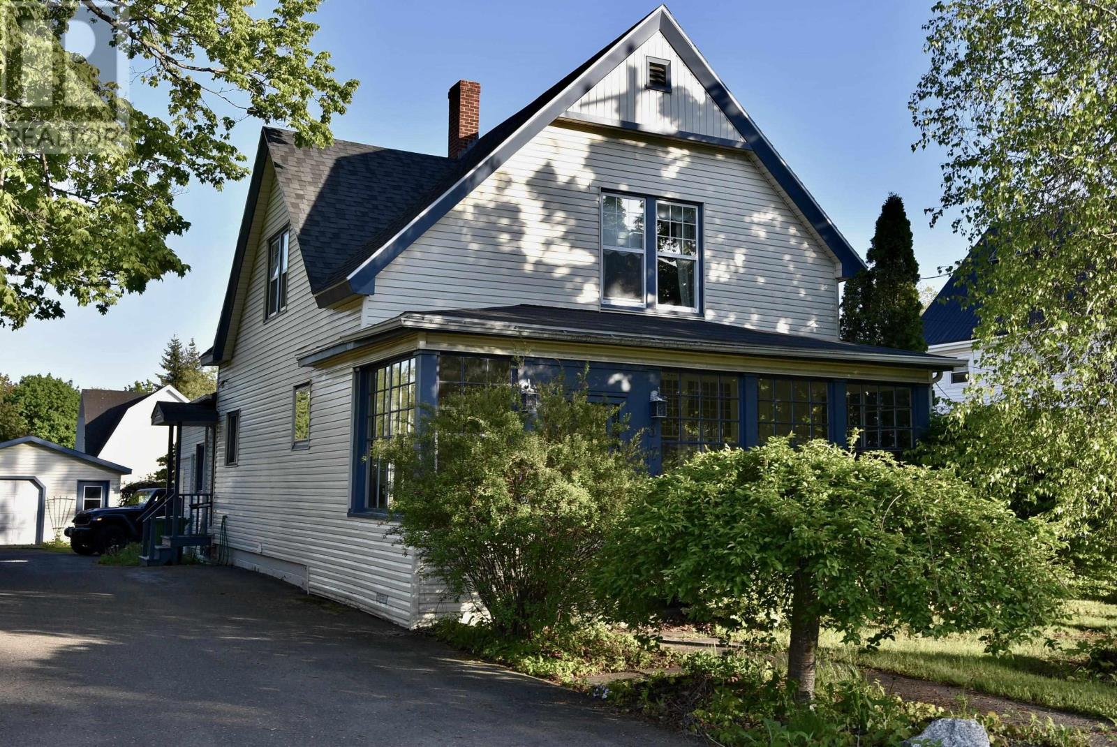 374 Main Street - 2