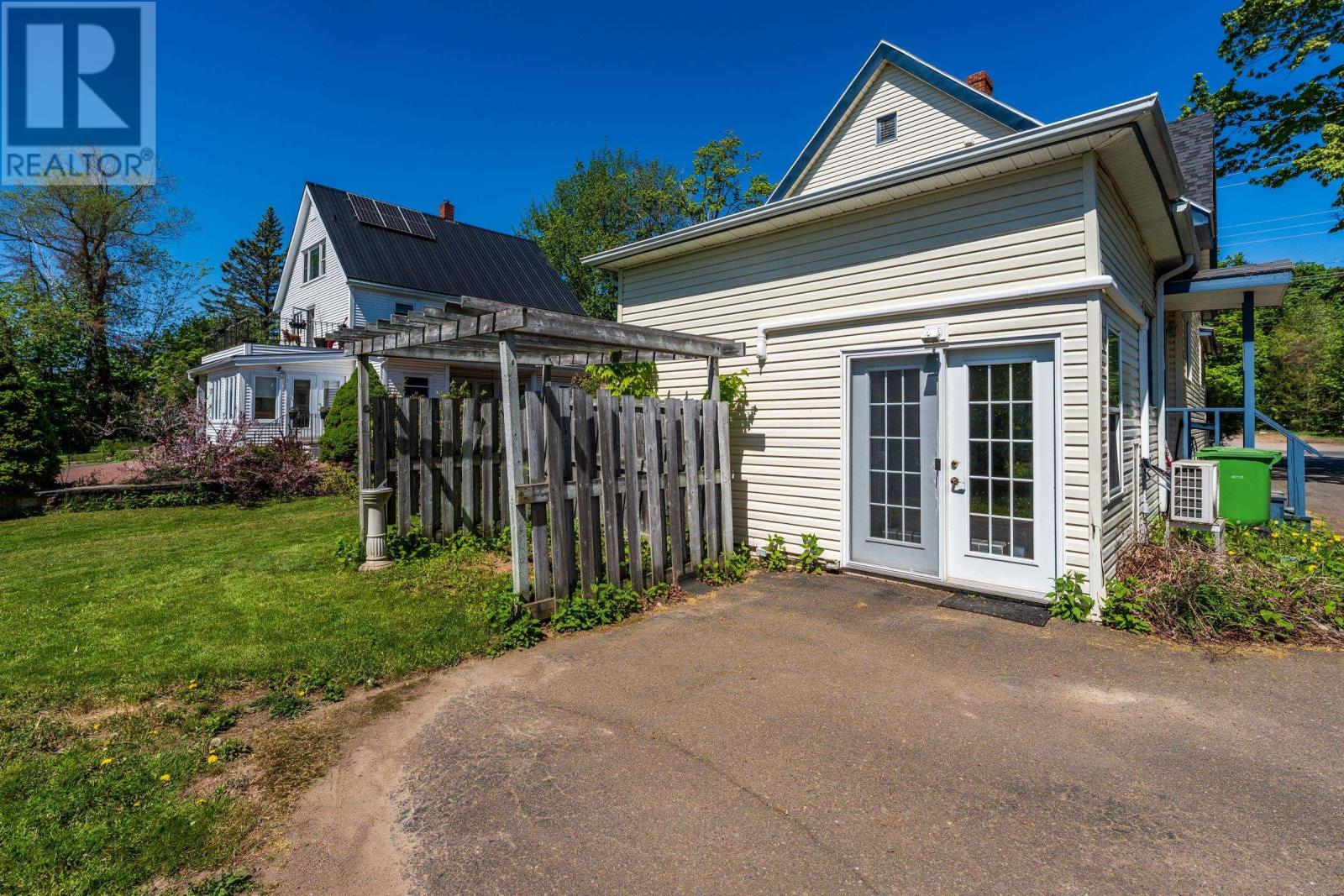 374 Main Street - 7