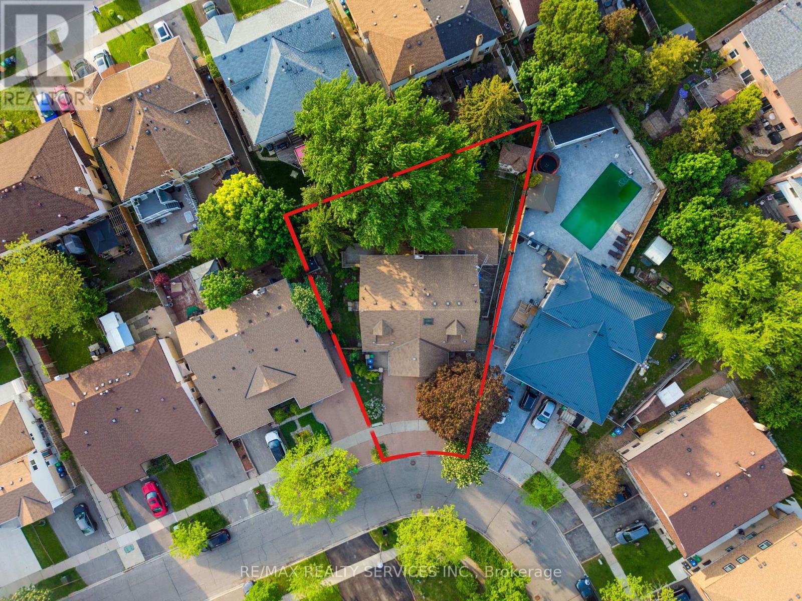 129 SALISBURY CIRCLE - 45