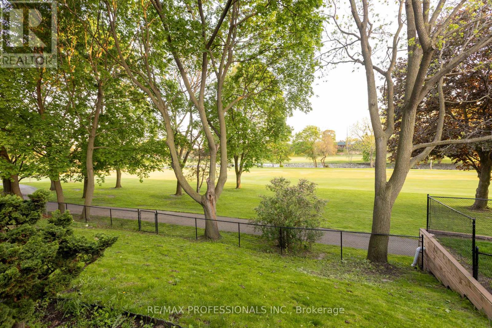 315 MARKLAND DRIVE - 38