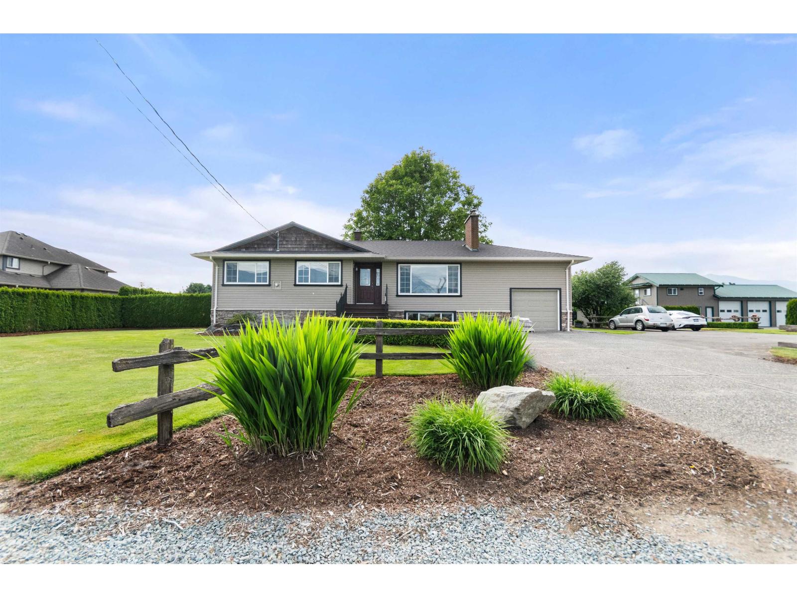 10195 GILLANDERS Road - photo 2