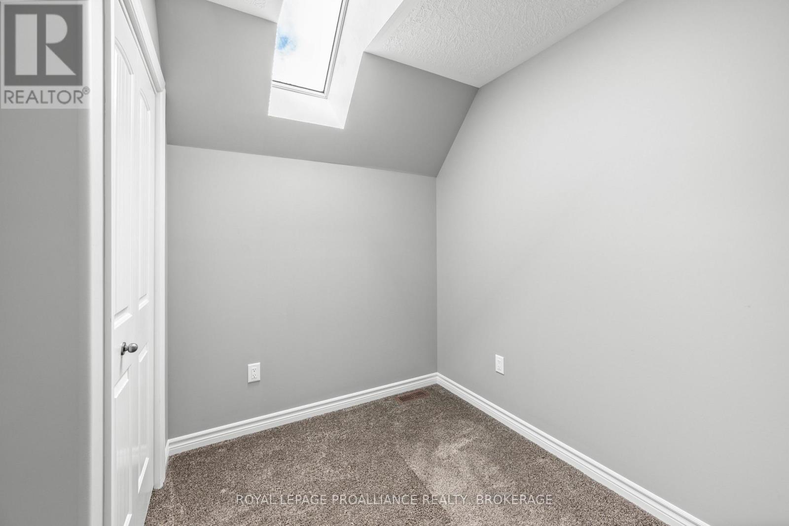 5110 RAMPARTS ROAD - 24