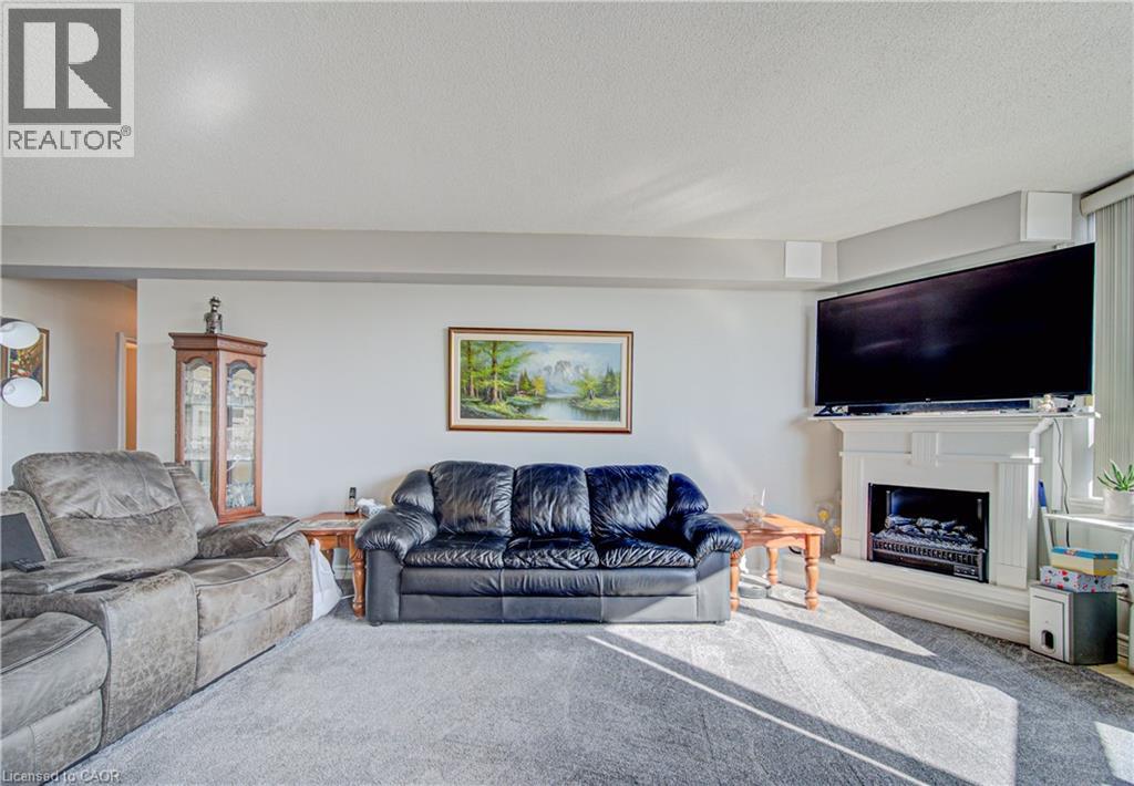 #702 688 PRESTON Parkway - 17