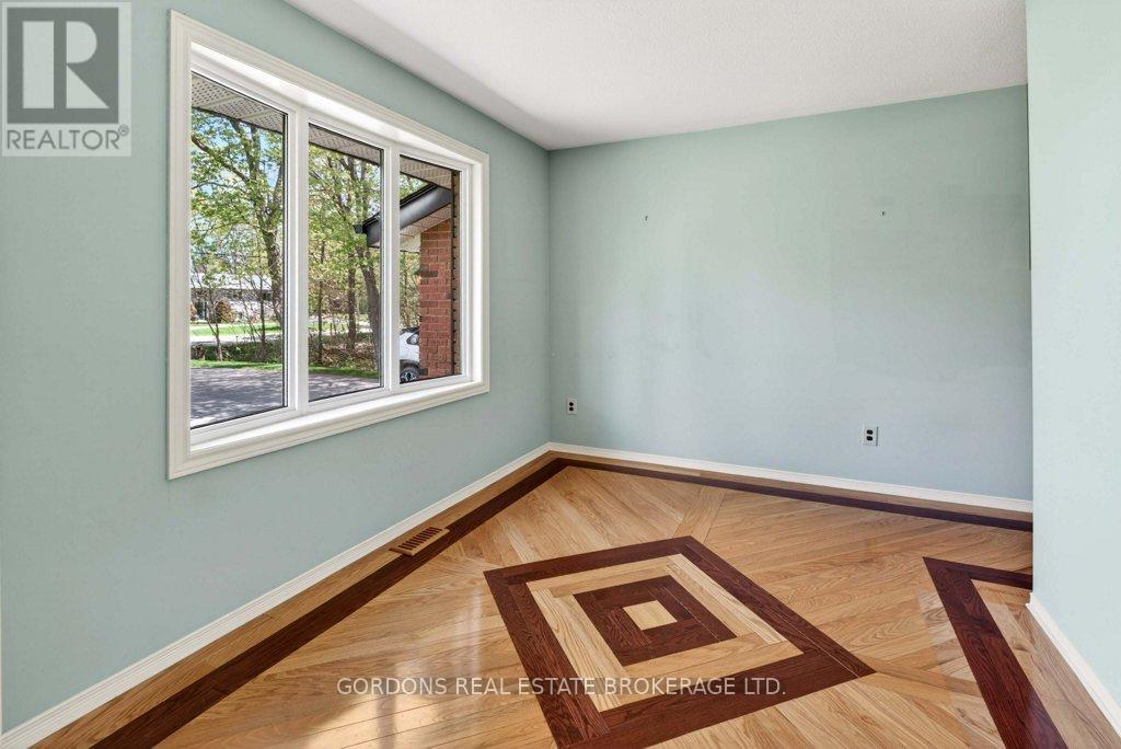 1380 SUNNYSIDE ROAD - 13