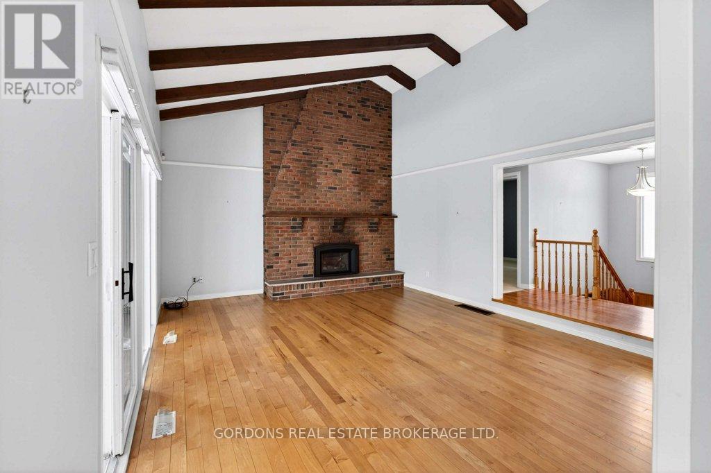 1380 SUNNYSIDE ROAD - 19