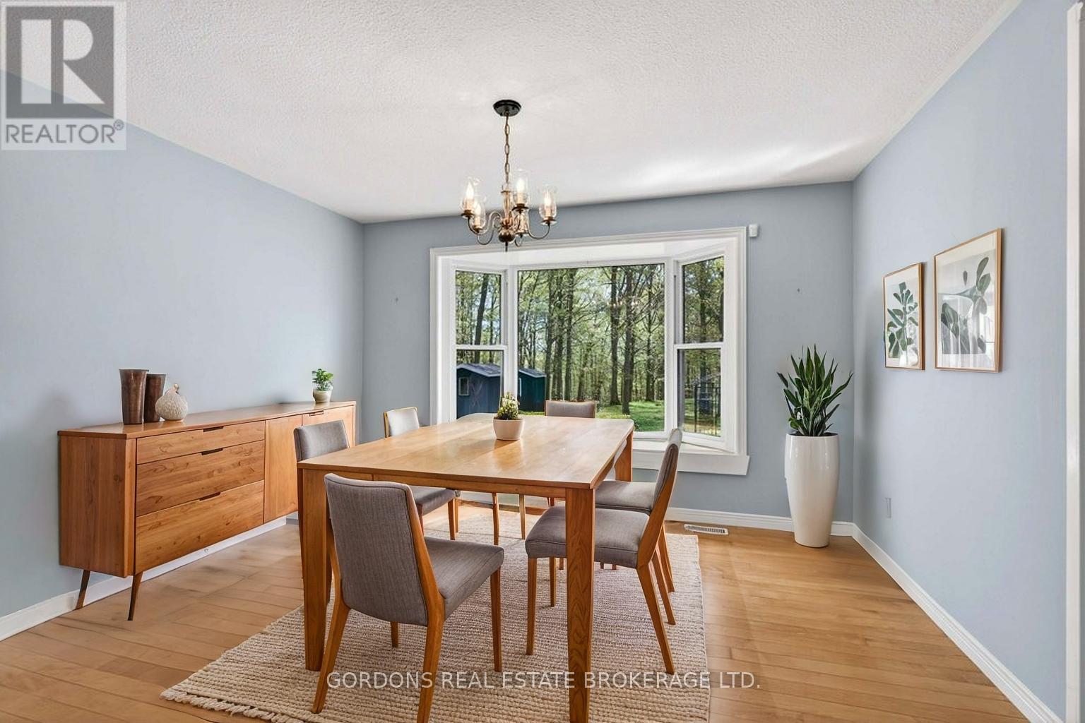 1380 SUNNYSIDE ROAD - 23