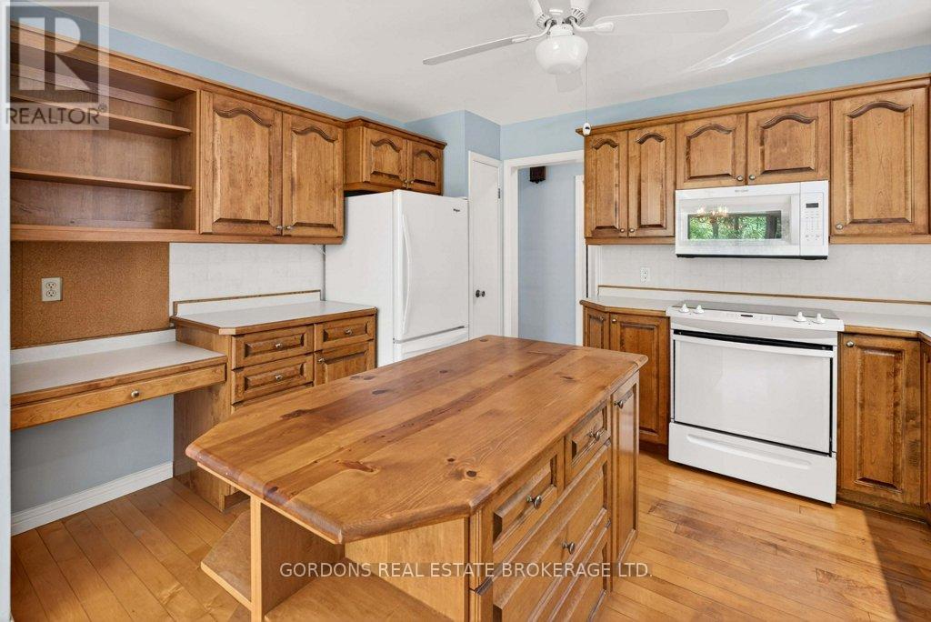 1380 SUNNYSIDE ROAD - 26