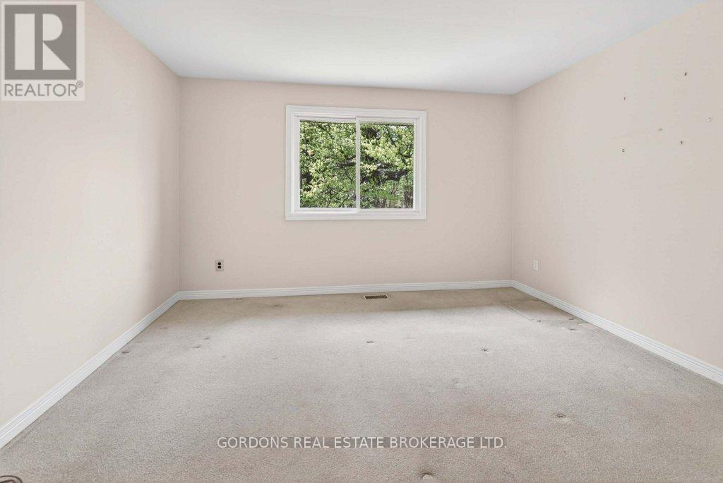 1380 SUNNYSIDE ROAD - 35