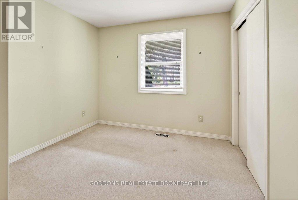 1380 SUNNYSIDE ROAD - 39