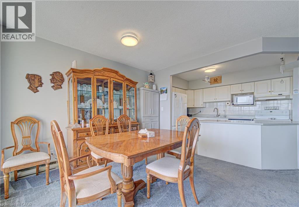 #702 688 PRESTON Parkway - 7