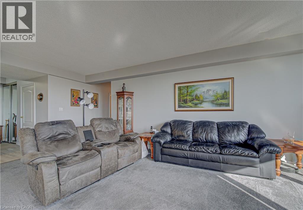 #702 688 PRESTON Parkway - 16