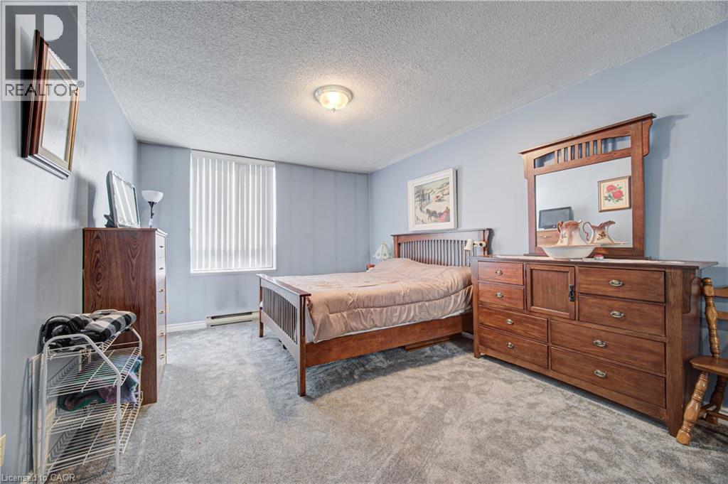#702 688 PRESTON Parkway - 29