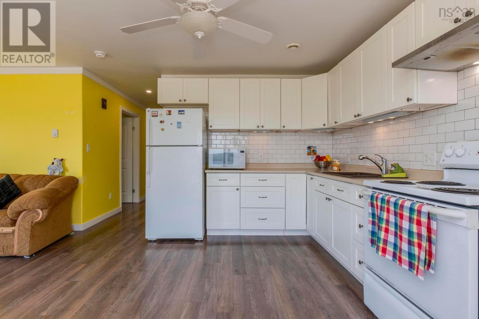 166 Hillside Drive - 16
