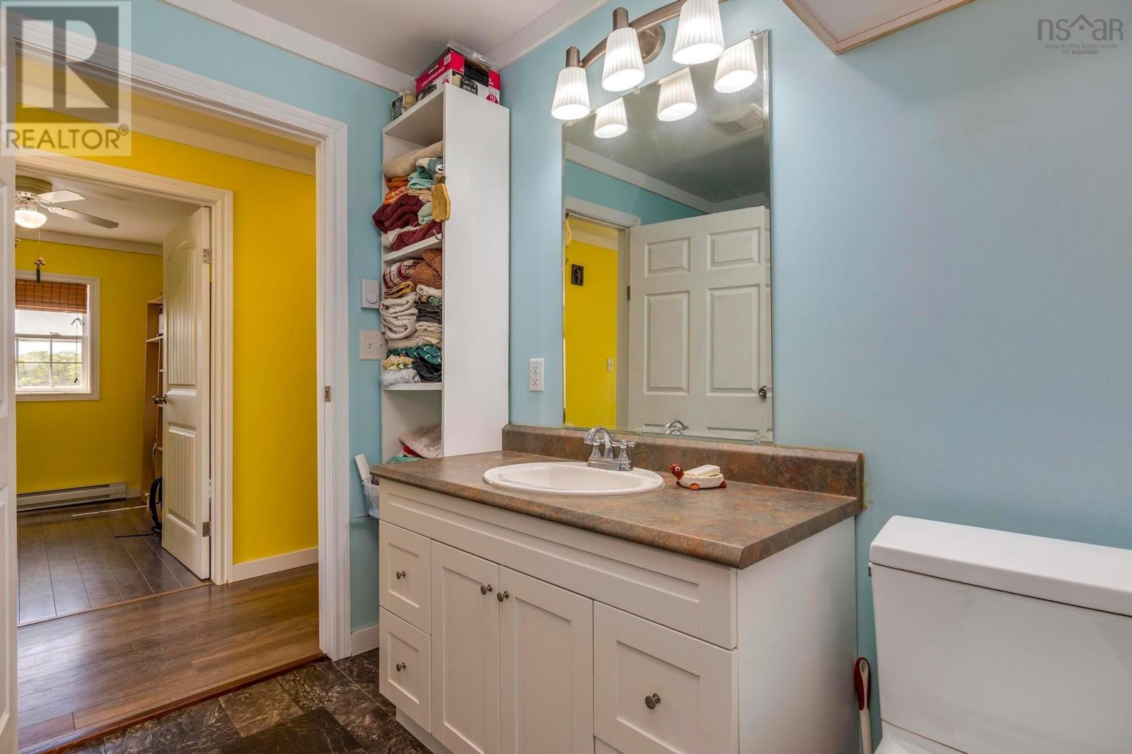 166 Hillside Drive - 23