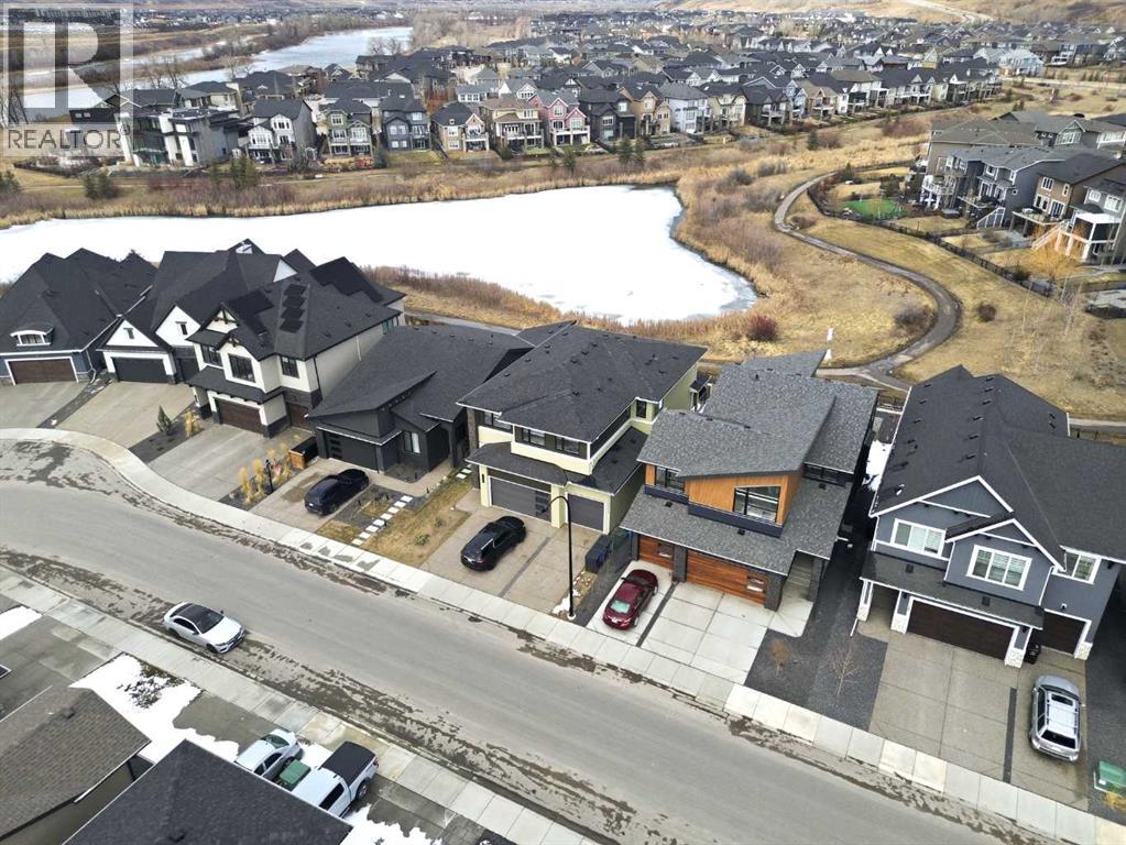 1104 Cranbrook Gardens SE - 38