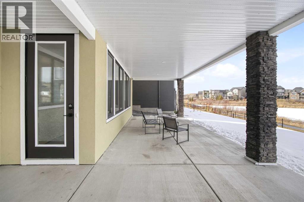 1104 Cranbrook Gardens SE - 36