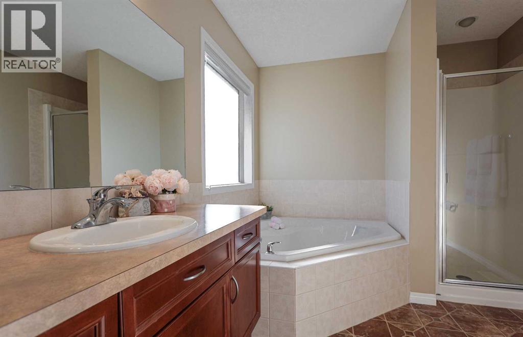125 Silverado Range Cove SW - 16