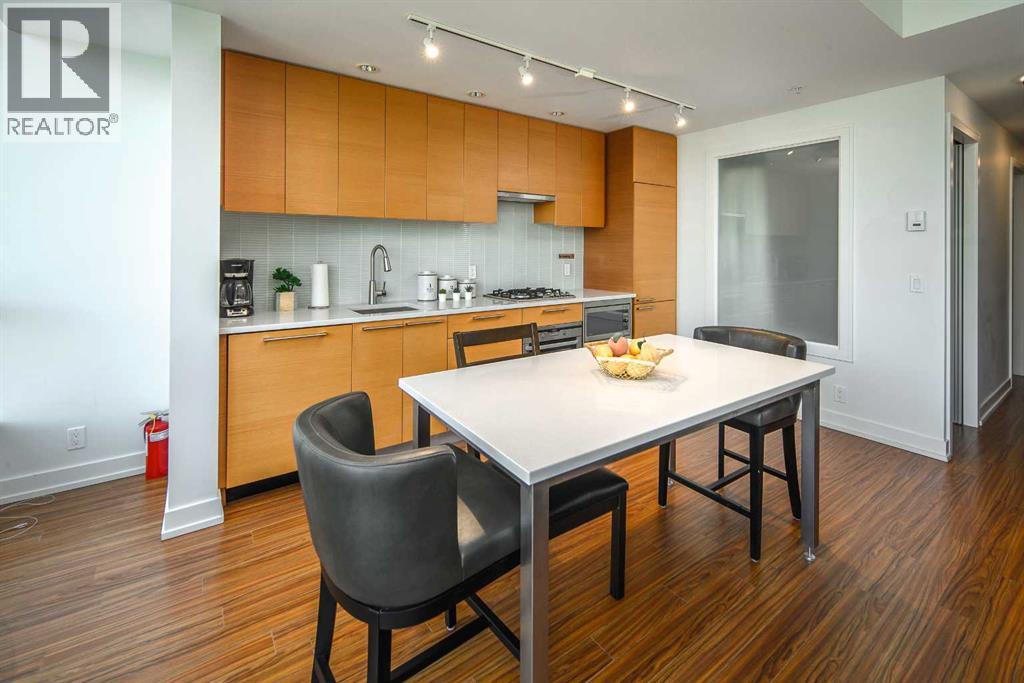 #555 222 Riverfront Avenue SW - 13