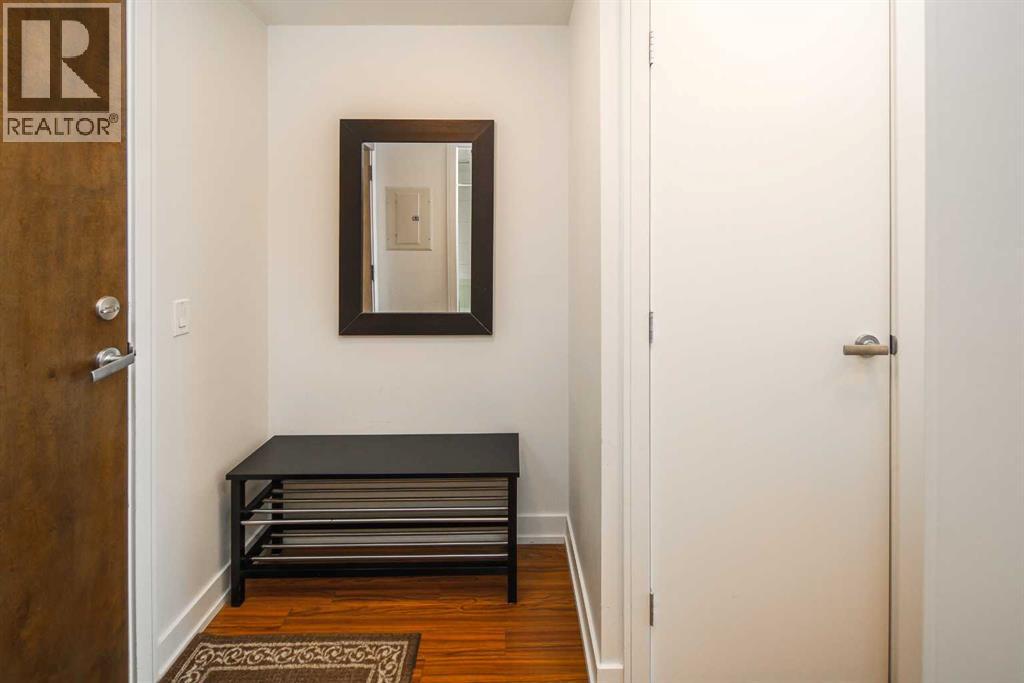 #555 222 Riverfront Avenue SW - 24