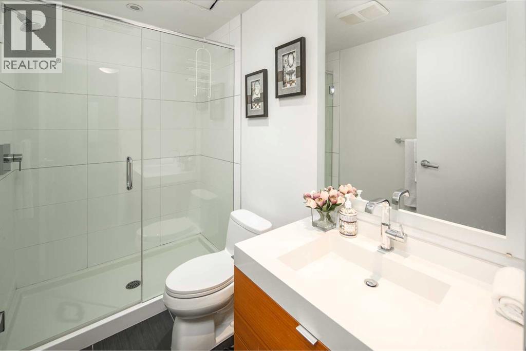 #555 222 Riverfront Avenue SW - 26