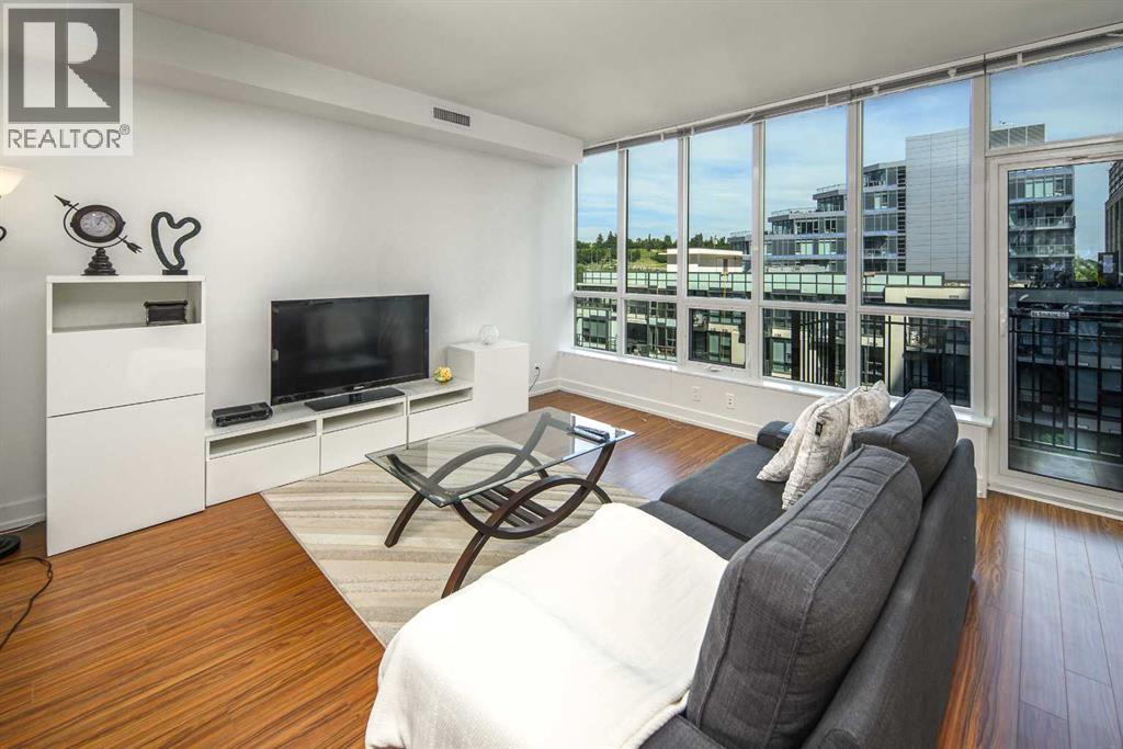 #555 222 Riverfront Avenue SW - 19