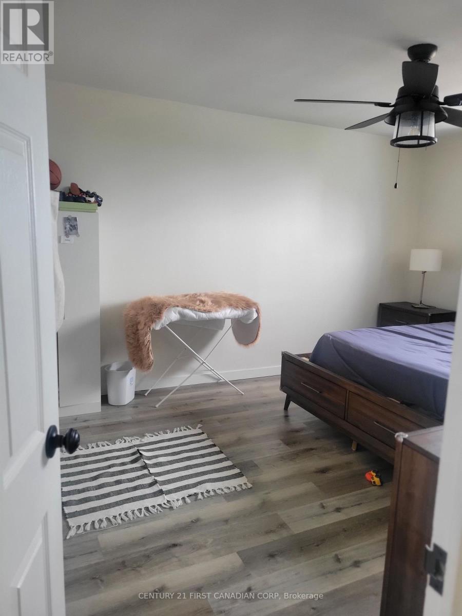 #604 583 MORNINGTON AVENUE - 11