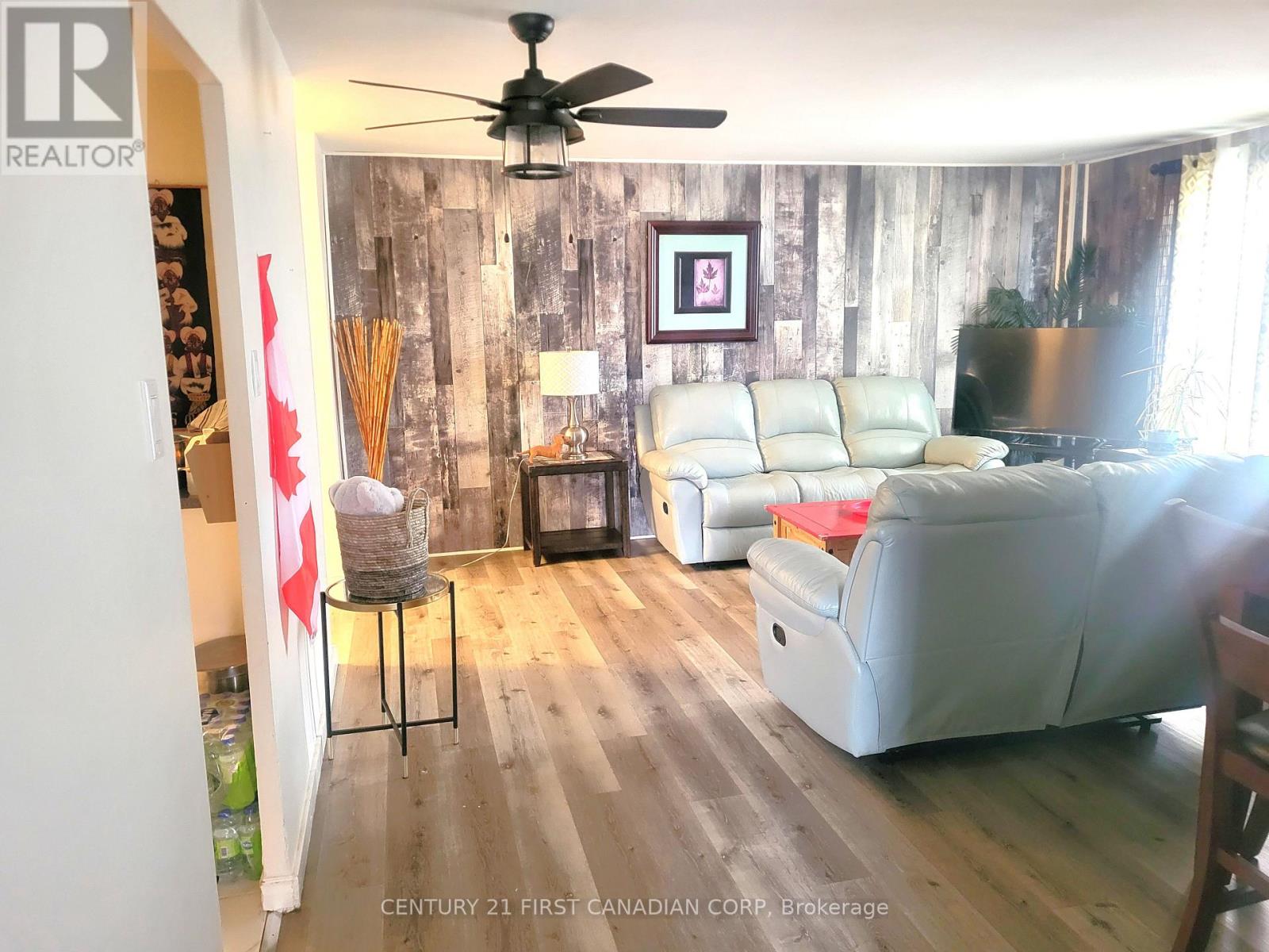 #604 583 MORNINGTON AVENUE - 4