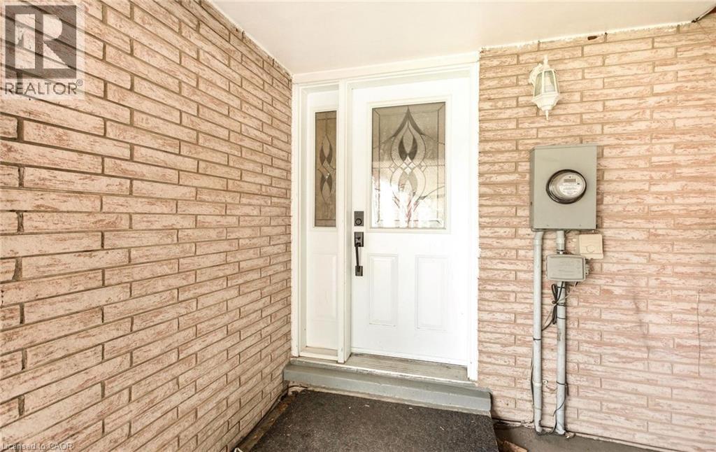 501 GLENELM Crescent - 6